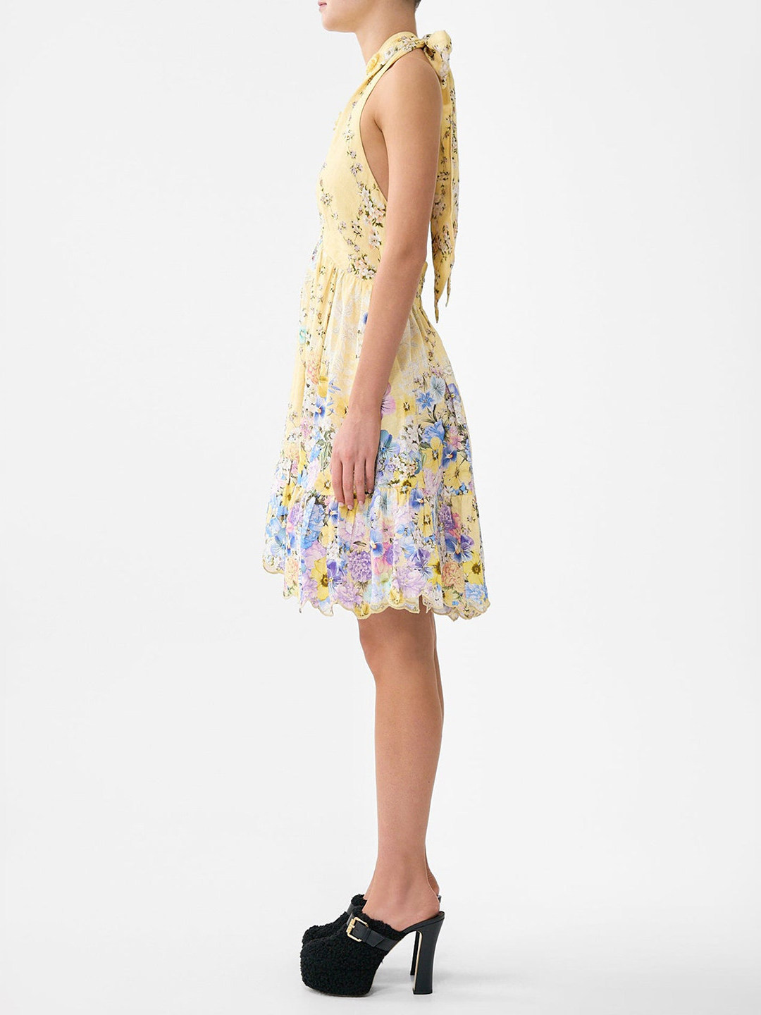Летнее платье в стиле отпуска  – обзор и цена Embroidery Yellow Dress